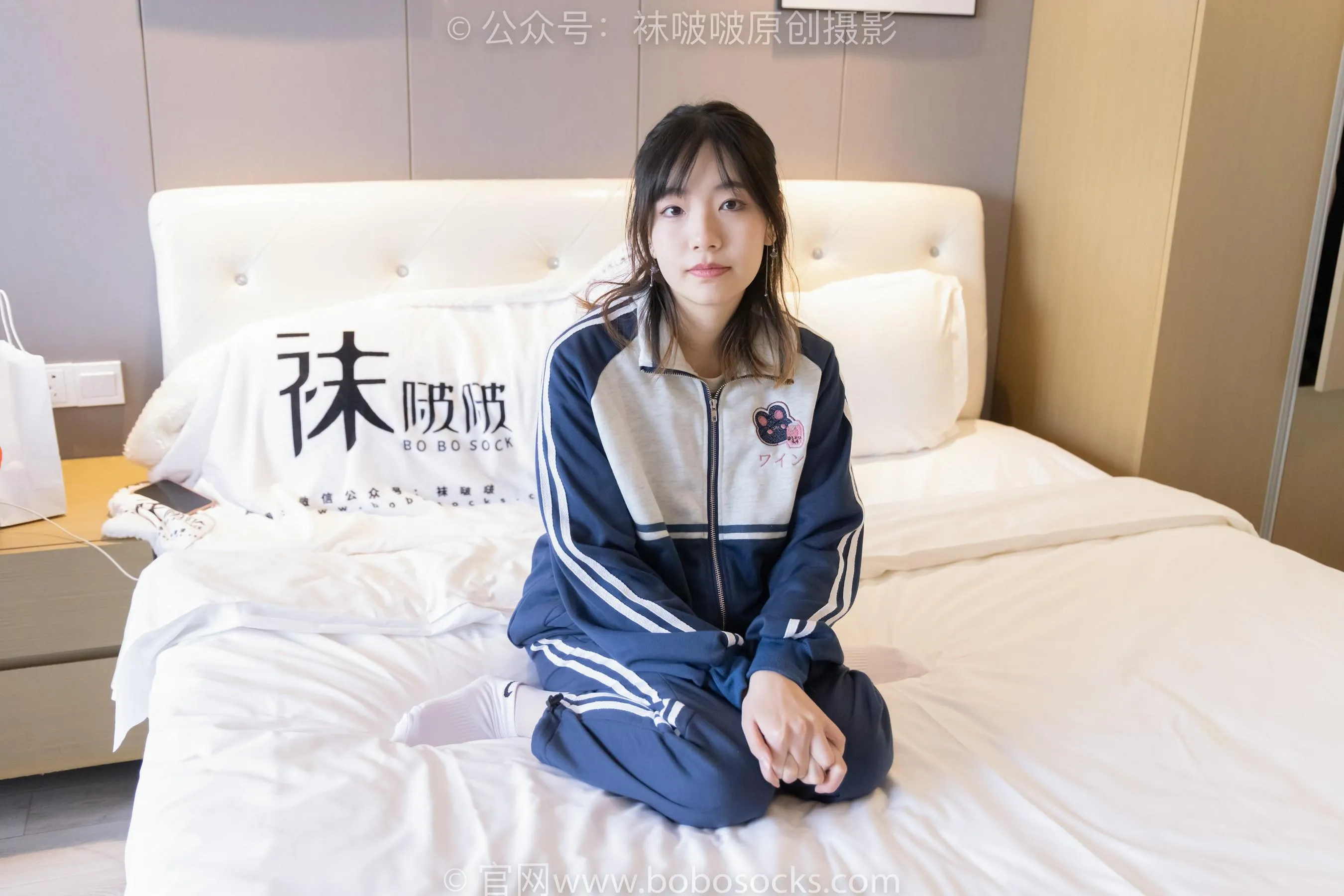 [BoBoSocks袜啵啵]NO.226 小甜豆-运动鞋、白棉袜、白丝 [87P]插图3